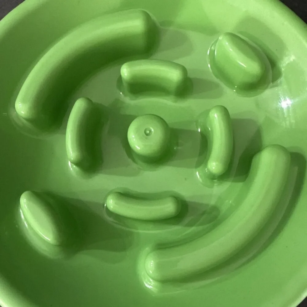 Slow Feeder Pet Dog Bowl Fun Green Anti-Gulping Slower Food Feeding Dishes Puppy